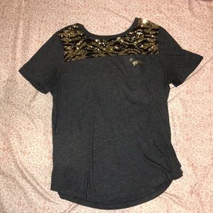 PINK Victoria’s Secret Short Sleeve Grey Top